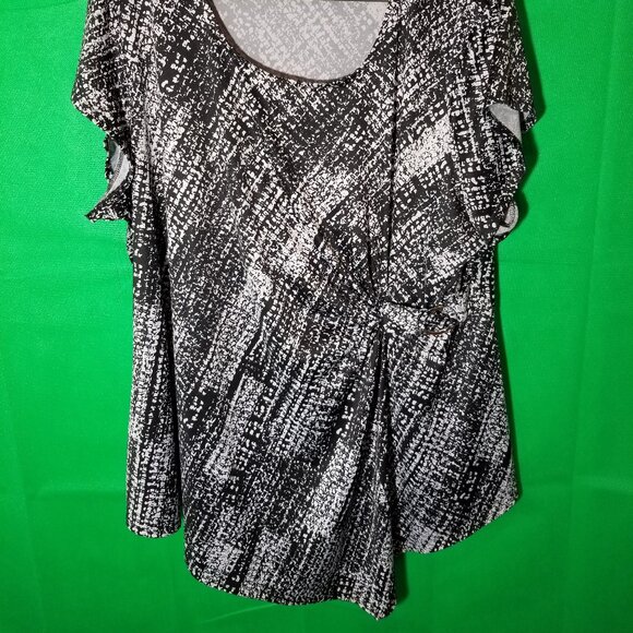 Avenue Cap Sleeve Women 26/28 Black Abstract Tunic Scoop Neck Ruched Front - Picture 2 of 7